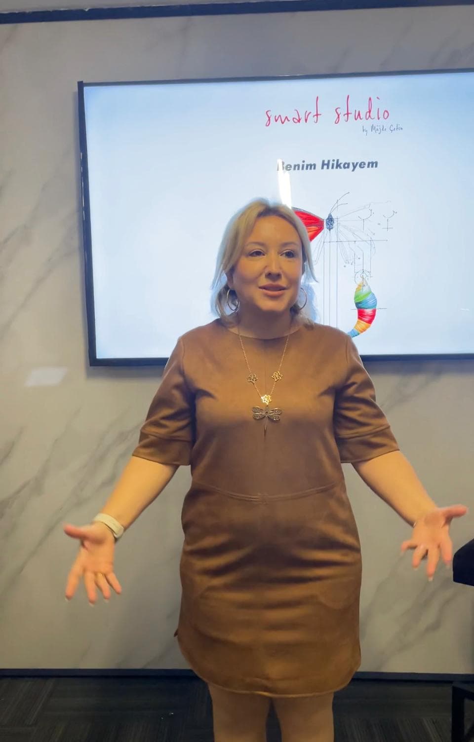 Müjde Çetin, Smart Studio'da “Benim Hikayem” anlatımında